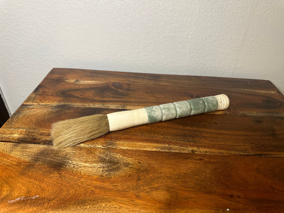 White Cylindrical Jade Calligraphy Brush