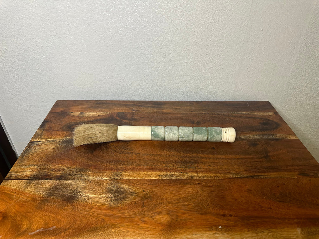 White Cylindrical Jade Calligraphy Brush