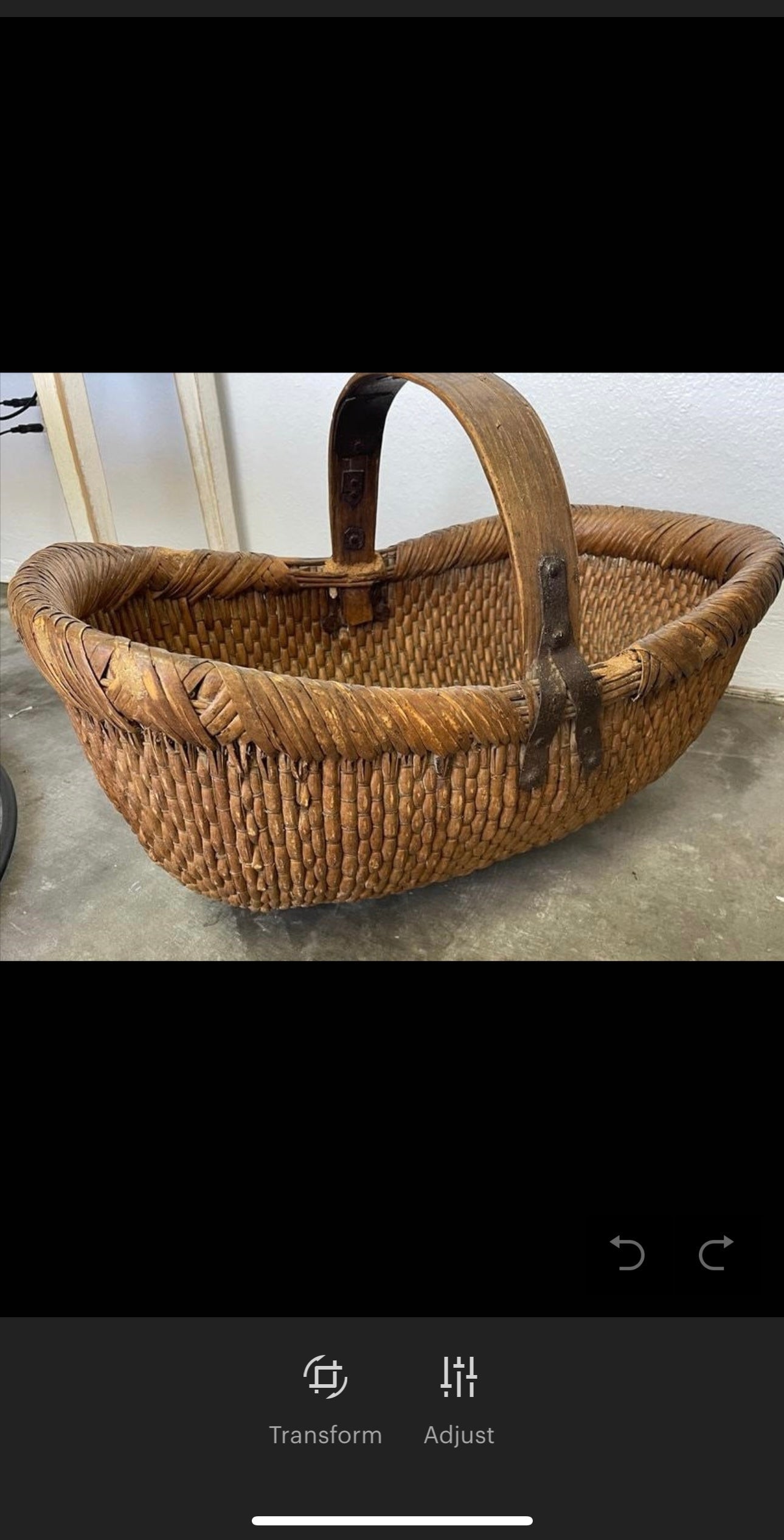 Vintage Willow Basket – Caesars Living