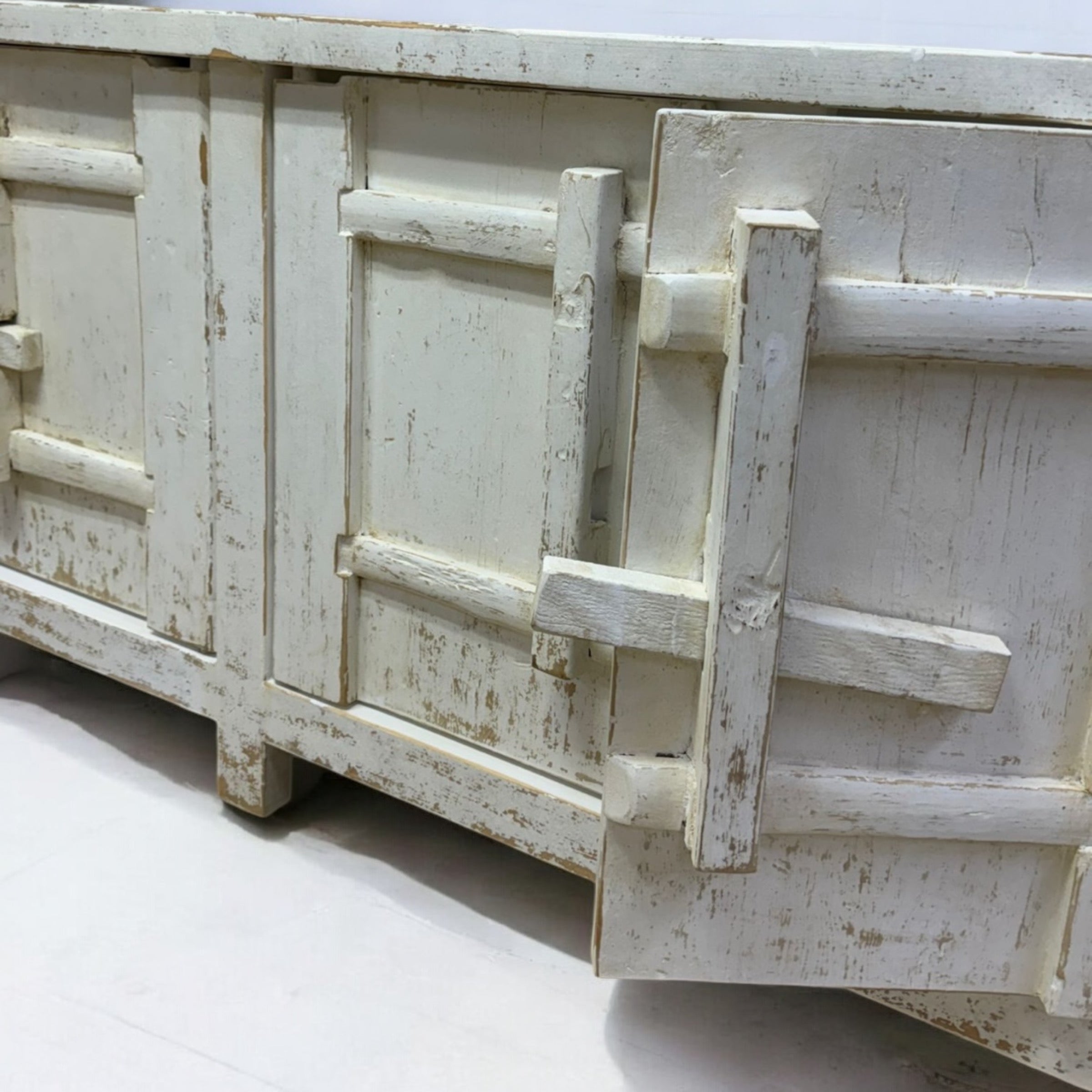 Amalfi Patrician Two Tones Sideboard 91x19x37H ( White )