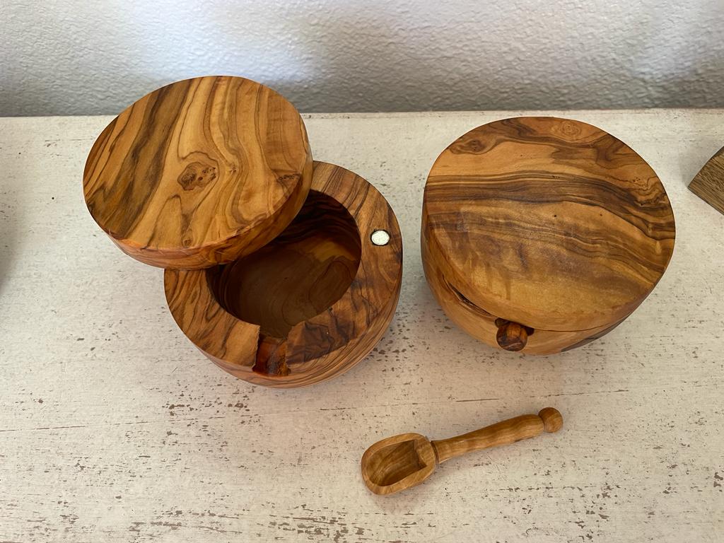 Olive Wood Salt Cellar With Lid and Spoon - Salt Keeper/ Spice Box / Wood Box/ handmade / Magnet lid / gift