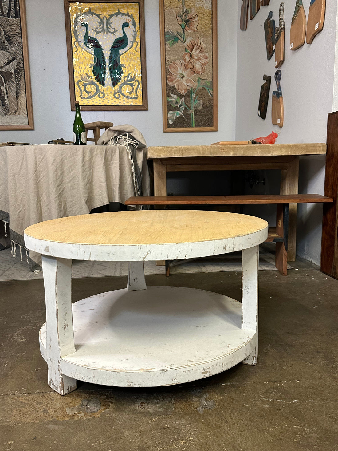 Two Tones Round Coffee Table with Shelf Antique / Multiple sizes