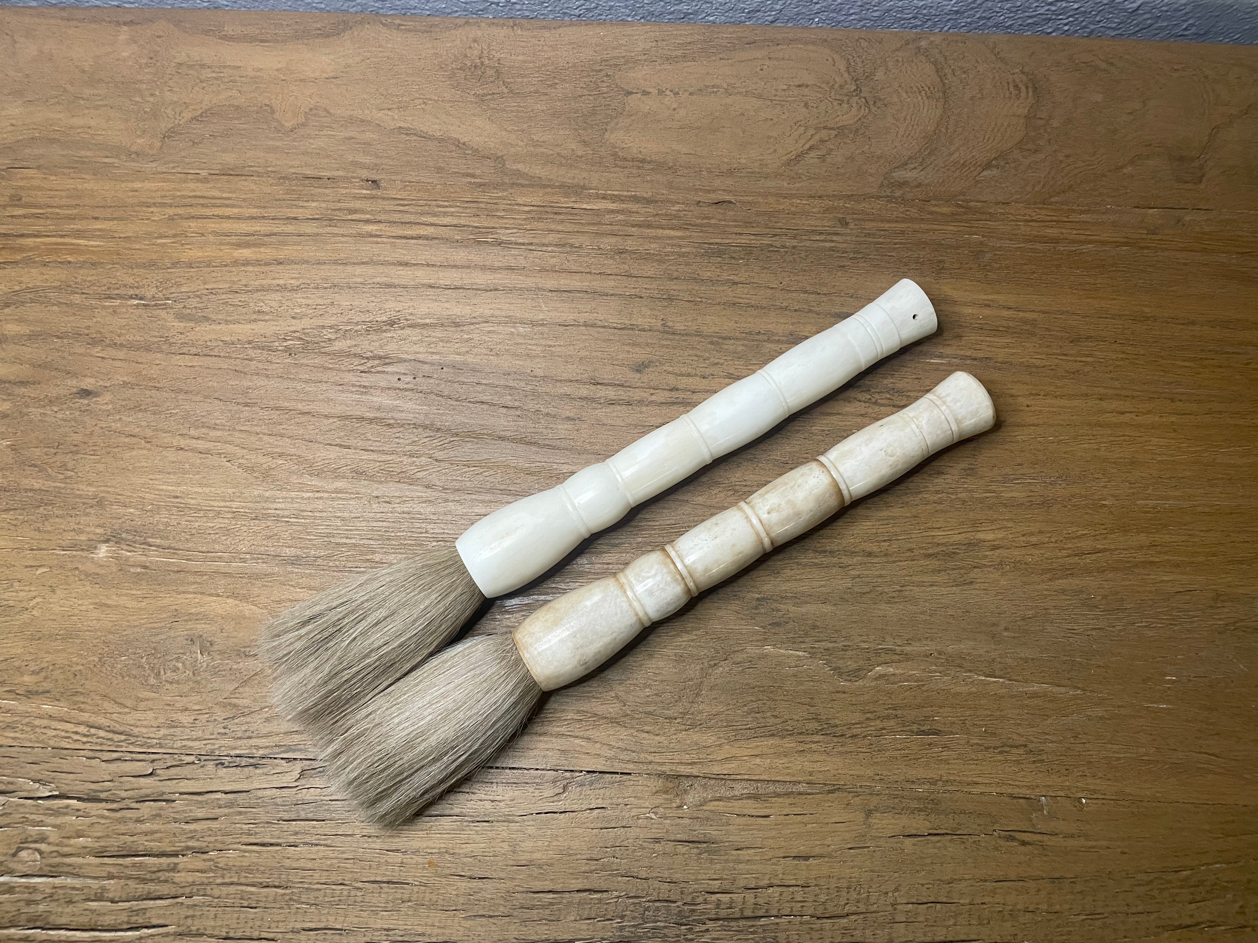 Handmade Bone Drum Calligraphy Brush / Multiple colors